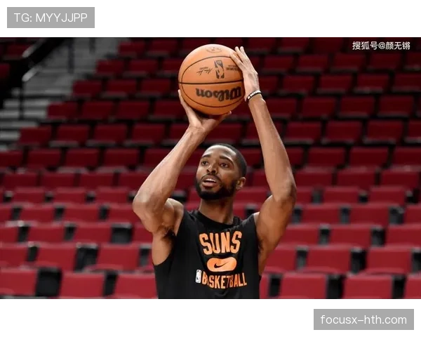 琼斯外线火力提升，三分进步助力球队取胜