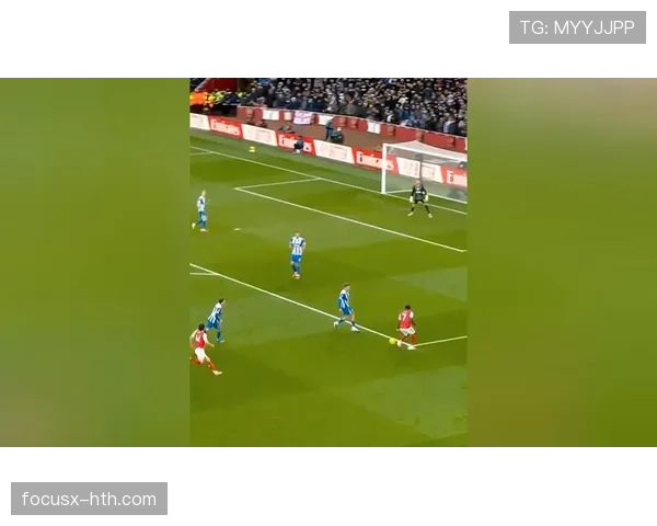 根特新进攻套路引领战术革新，表现亮眼有望改写比赛胜负格局