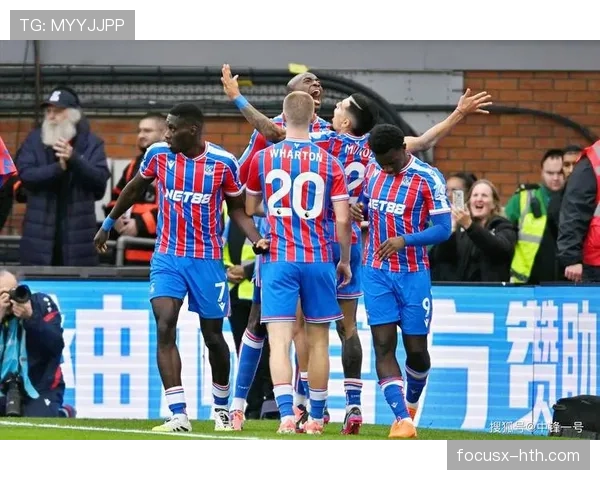 森林城市球场上演英超激战，主队状态回升全力争胜