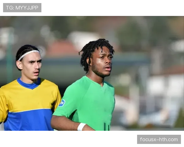 圣埃蒂安战术调整持续提升,球队士气备受关注迎接新挑战 圣埃蒂安战术调整持续提升,球队士气备受关注迎接新挑战