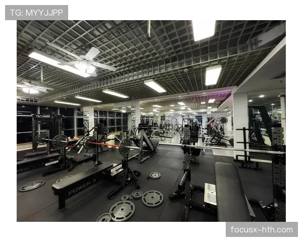 高磊这训练强度，凌晨四点健身房打卡是认真的？